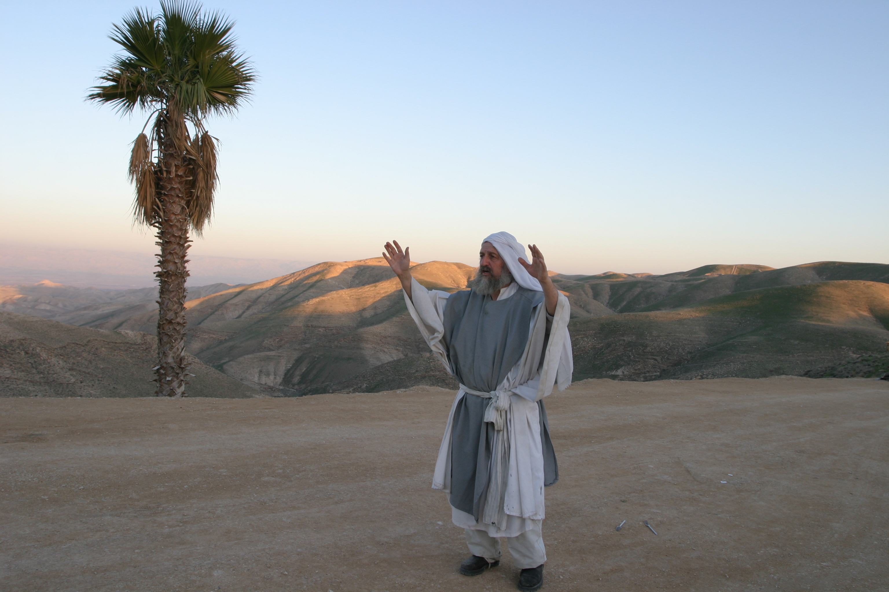 פעילות לבתי ספר גילאי ו' - יב'
